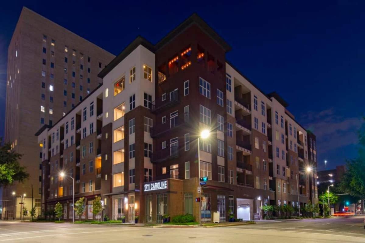 Downtown Apt Free Parking - Pool - Gym - Fully Kitchen Houston Extérieur photo
