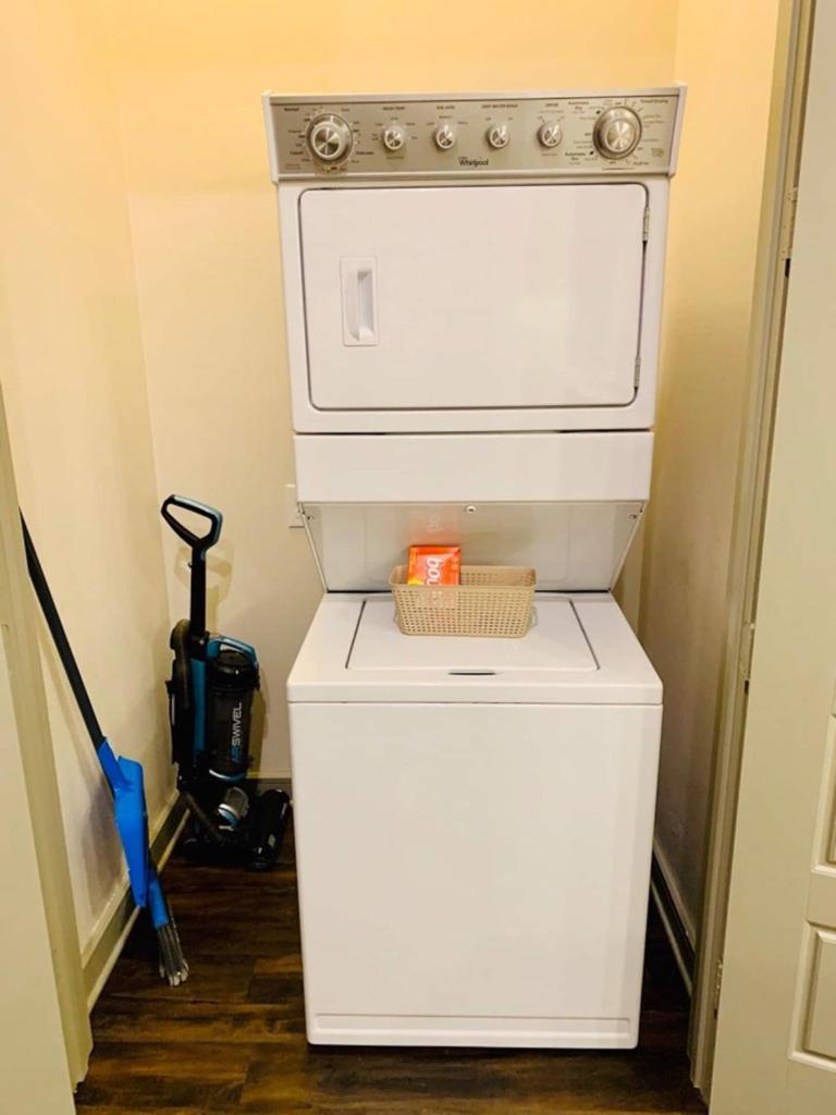 Downtown Apt Free Parking - Pool - Gym - Fully Kitchen Houston Extérieur photo