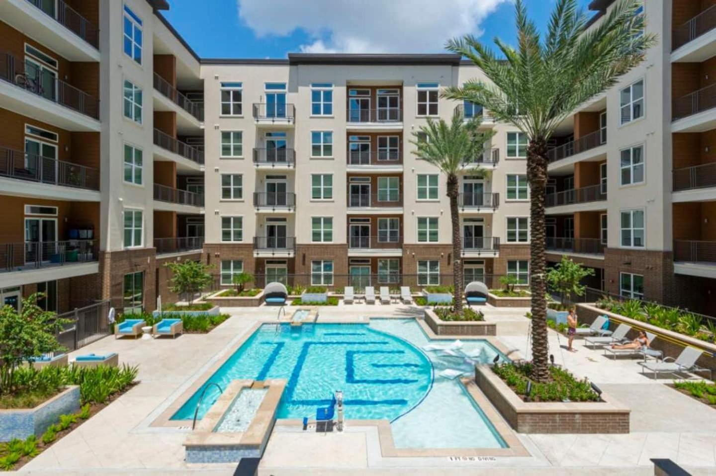 Downtown Apt Free Parking - Pool - Gym - Fully Kitchen Houston Extérieur photo